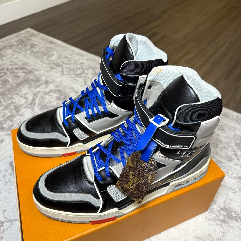 Louis Vuitton VIRGIL ALBOH (RARE) 1st Sneaker - Picture 12 of 16
